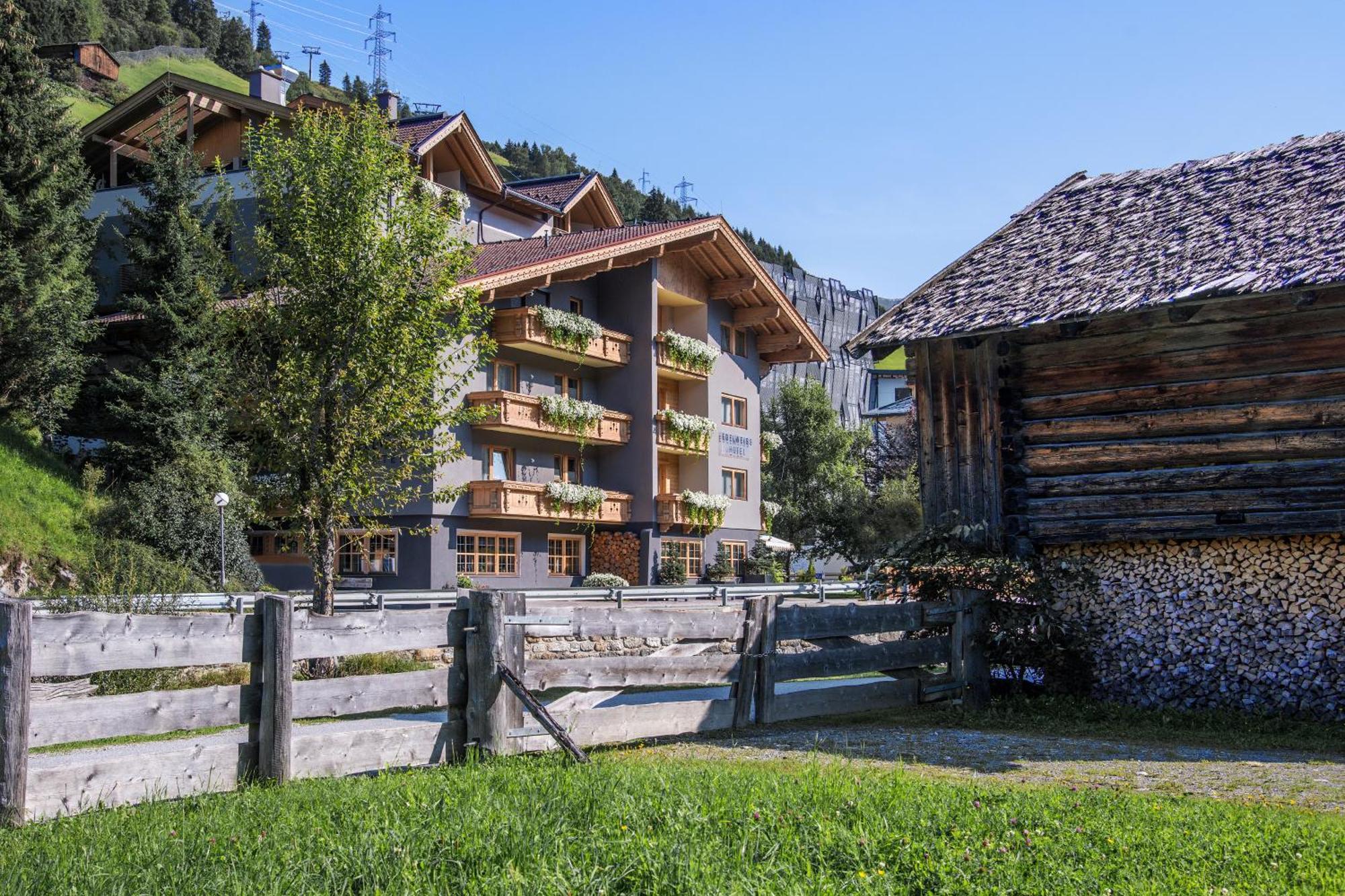Hotel Edelweiss Герлос Екстериор снимка