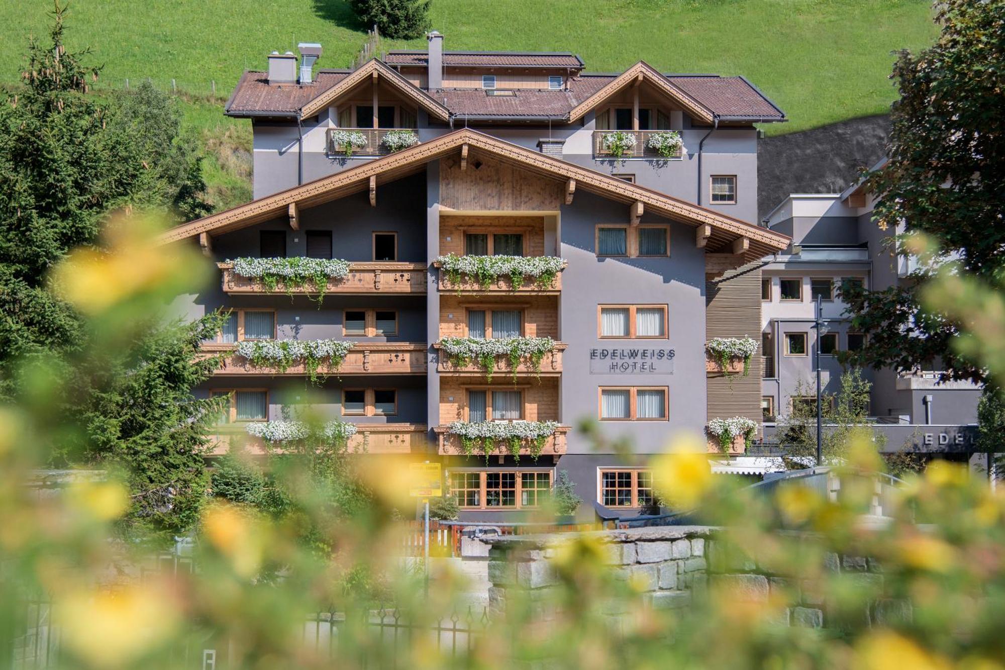 Hotel Edelweiss Герлос Екстериор снимка